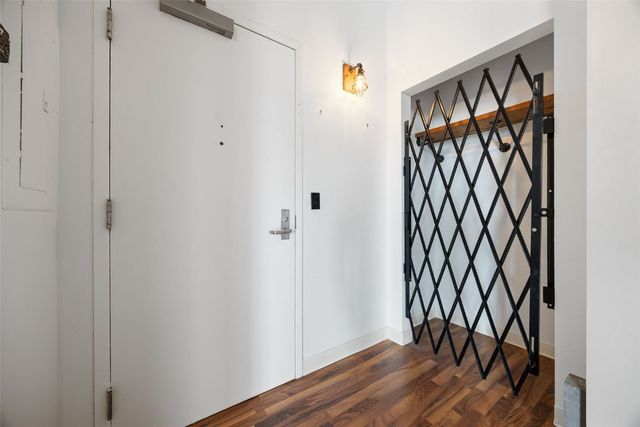 905 3rd Street SE 305, Cedar Rapids, IA 52401