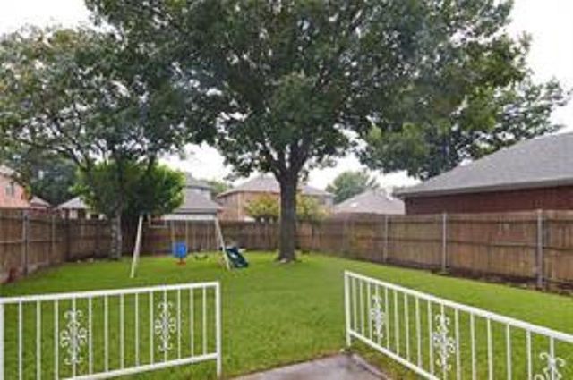 5828 Mossbrook Trail, Dallas, TX 75252