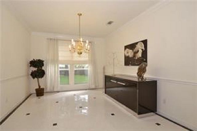 5828 Mossbrook Trail, Dallas, TX 75252