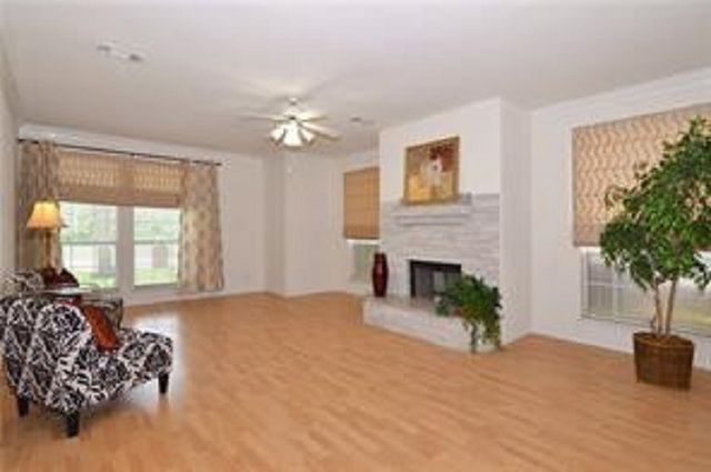 5828 Mossbrook Trail, Dallas, TX 75252