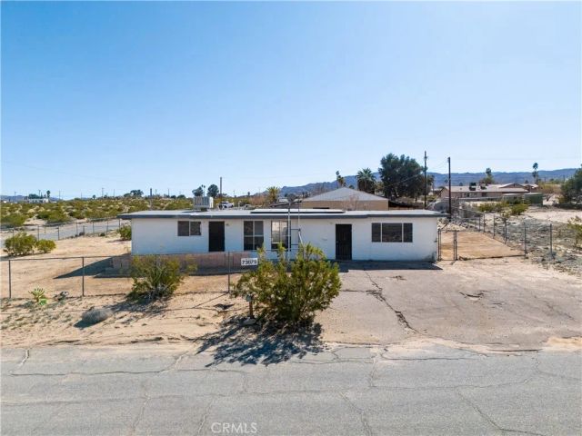 73079 Siesta, 29 Palms, CA 92277