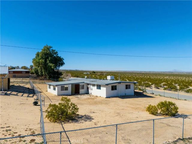 73079 Siesta, 29 Palms, CA 92277