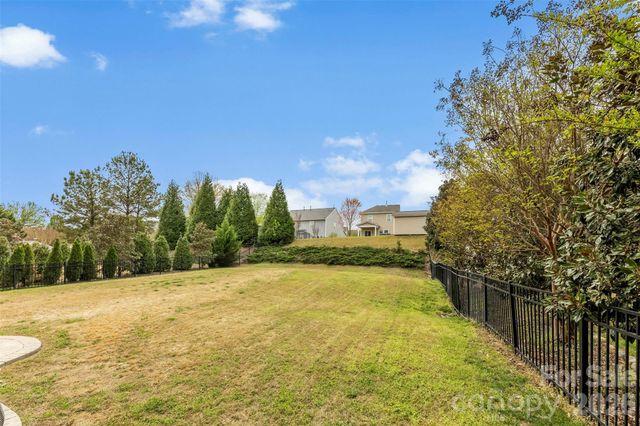 1532 Ridge Haven Road, Waxhaw, NC 28173