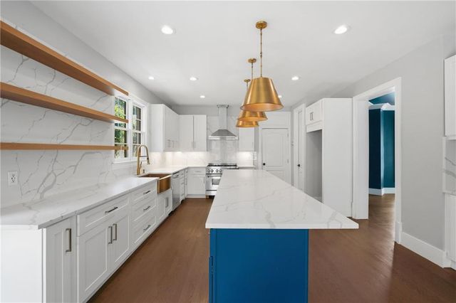 245 Steeple Point Drive, Roswell, GA 30076