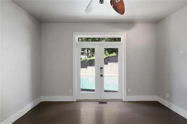 245 Steeple Point Drive, Roswell, GA 30076