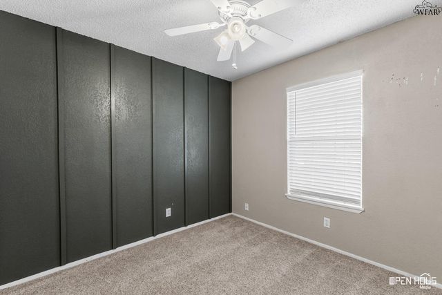 706 MOCKINGBIRD DRIVE, Iowa Park, TX 76367