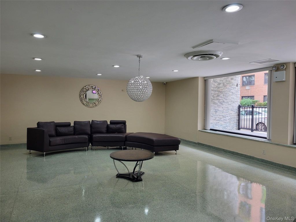 99-14 59th Avenue 1K, Corona, NY 11368 — photo 5