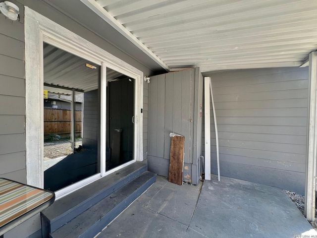 1035 wildwood, San Antonio, TX 78201