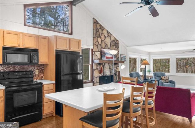 109 Winterhawk Cove, Dawsonville, GA 30534