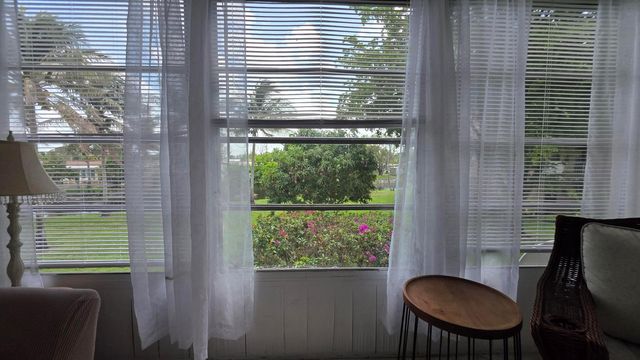 2900 NW 46th Avenue 213, Lauderdale Lakes, FL 33313