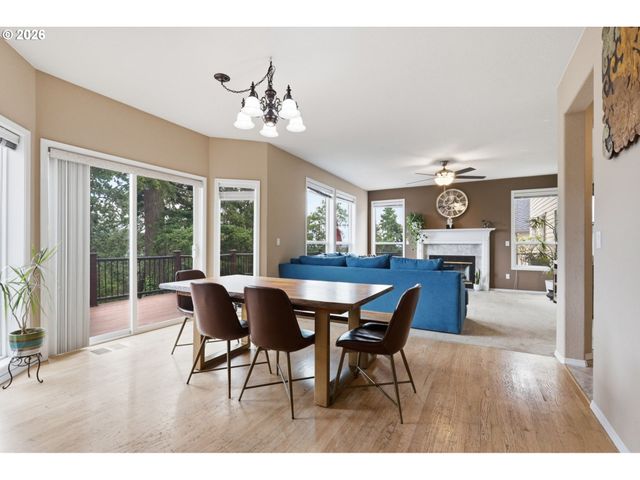16431 Sw TIMBERLAND Dr, Beaverton, OR 97007