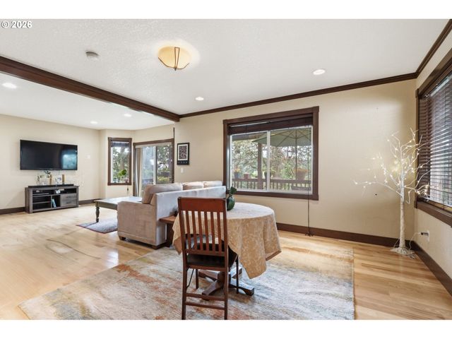 16431 Sw TIMBERLAND Dr, Beaverton, OR 97007