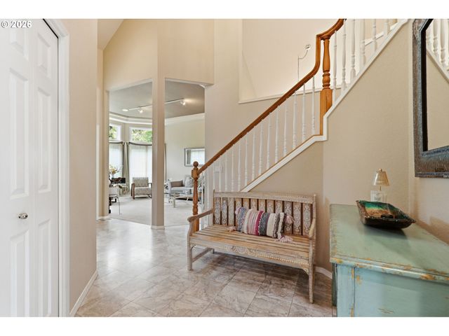 16431 Sw TIMBERLAND Dr, Beaverton, OR 97007