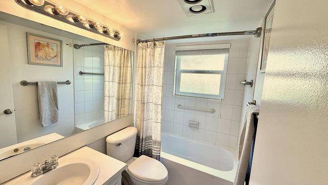 316 Markham, Deerfield Beach, FL 33442