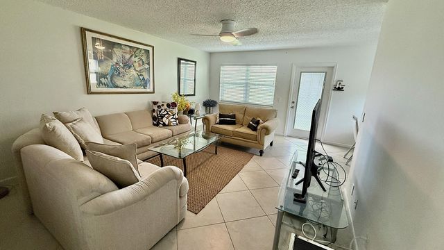 316 Markham, Deerfield Beach, FL 33442