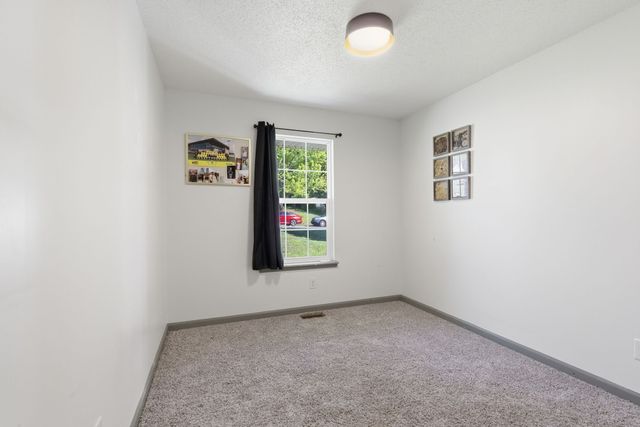 1809 Colt Dr, Clarksville, TN 37042