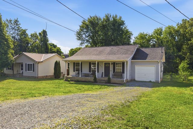 1809 Colt Dr, Clarksville, TN 37042