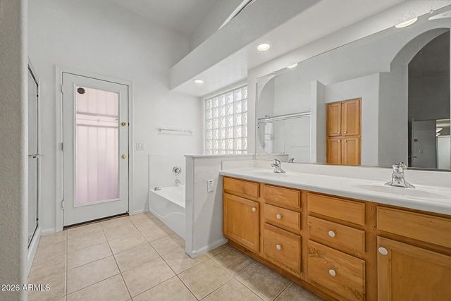 234 E INGLEWOOD Street, Mesa, AZ 85201