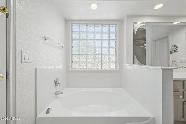 234 E INGLEWOOD Street, Mesa, AZ 85201