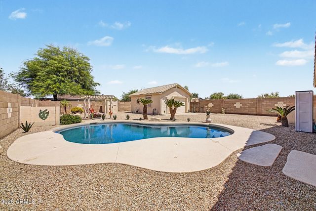 234 E INGLEWOOD Street, Mesa, AZ 85201