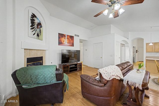 234 E INGLEWOOD Street, Mesa, AZ 85201