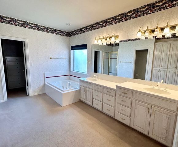 1201 Buena Vista Drive, Denton, TX 76210