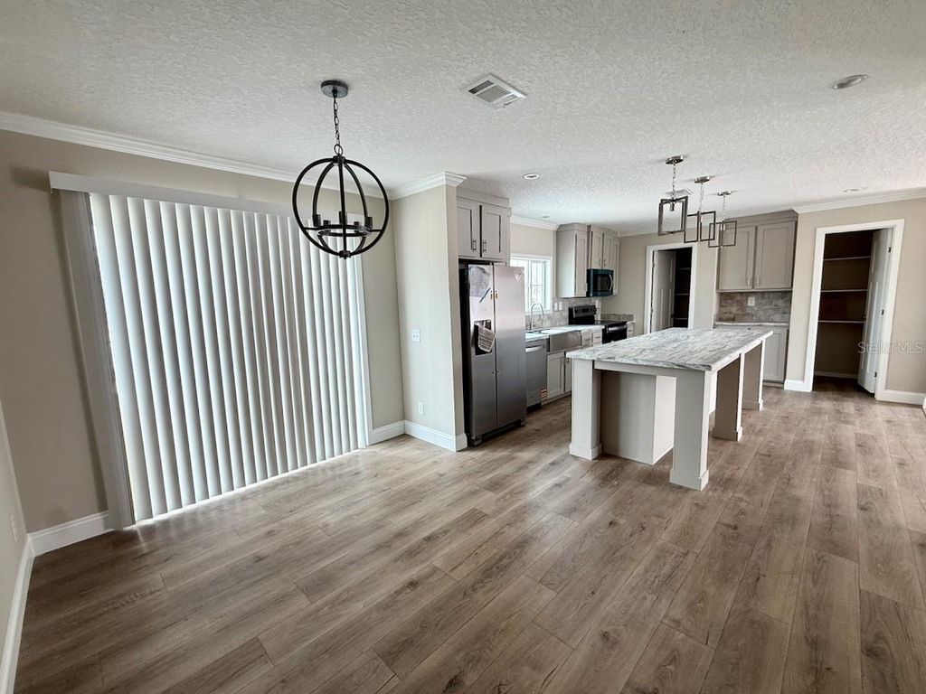 Image 13 of property listing at 15033 NW 264TH STREET, Okeechobee, FL 34972