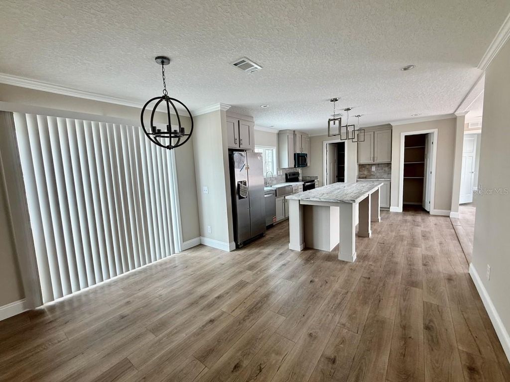 Image 16 of property listing at 15033 NW 264TH STREET, Okeechobee, FL 34972