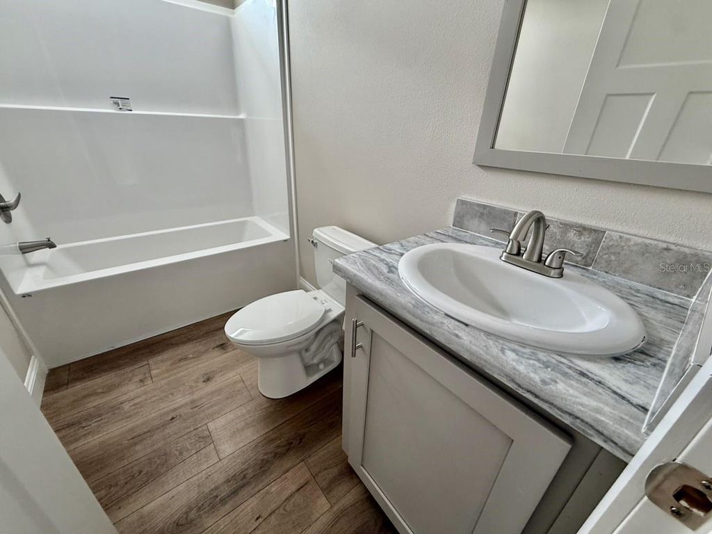 Image 38 of property listing at 15033 NW 264TH STREET, Okeechobee, FL 34972