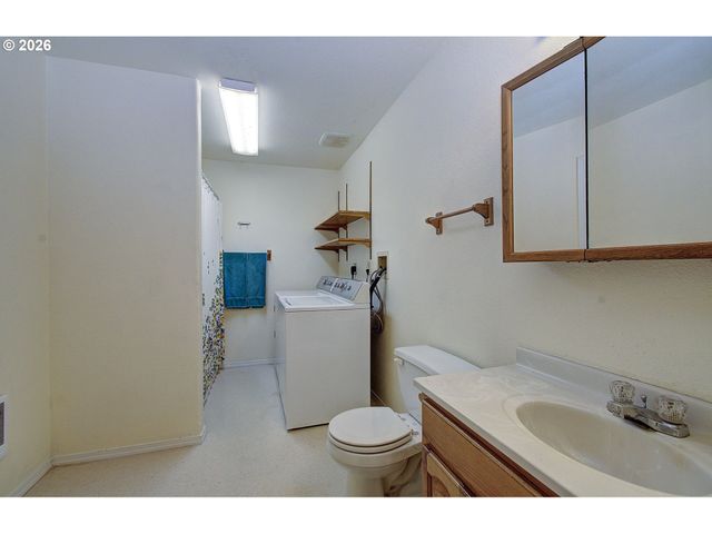 500 S TOUTLE Rd, Toutle, WA 98649