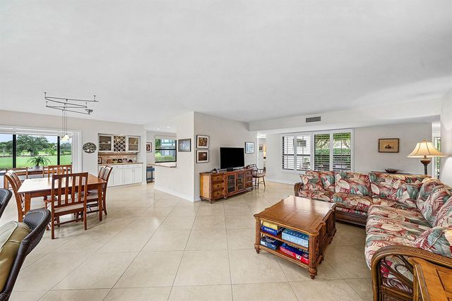 10171 Quail Covey Road Hibiscus N, Boynton Beach, FL 33436