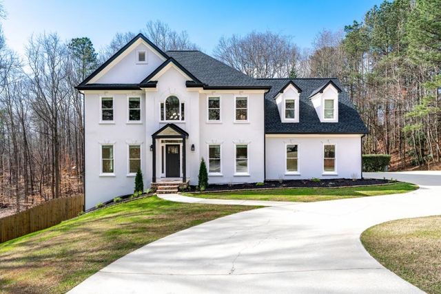 6005 Bateau Drive, Flowery Branch, GA 30542