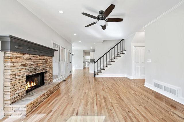 6005 Bateau Drive, Flowery Branch, GA 30542