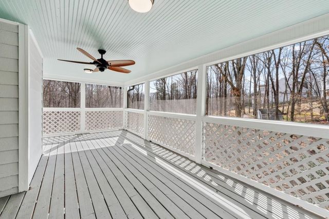 6005 Bateau Drive, Flowery Branch, GA 30542