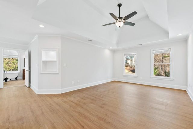 6005 Bateau Drive, Flowery Branch, GA 30542