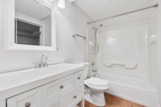 6005 Bateau Drive, Flowery Branch, GA 30542