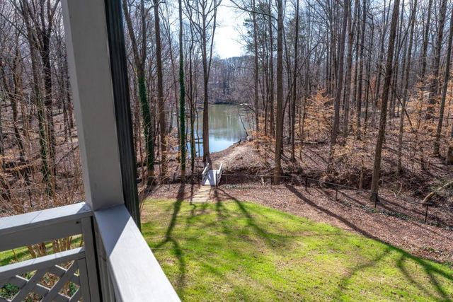 6005 Bateau Drive, Flowery Branch, GA 30542