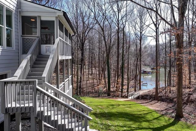 6005 Bateau Drive, Flowery Branch, GA 30542