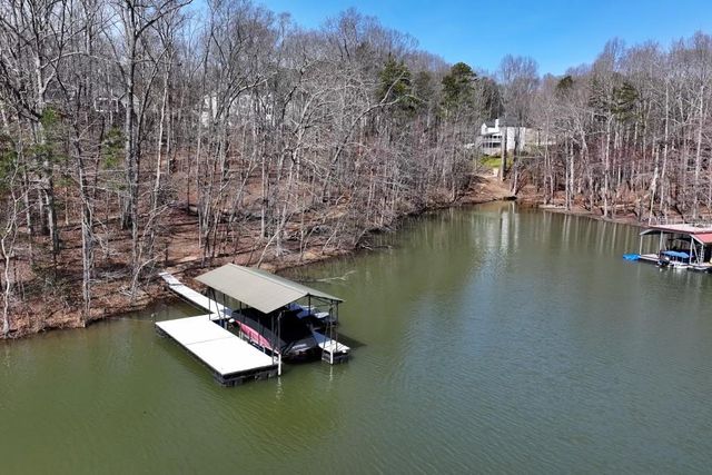 6005 Bateau Drive, Flowery Branch, GA 30542