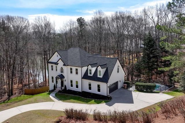 6005 Bateau Drive, Flowery Branch, GA 30542