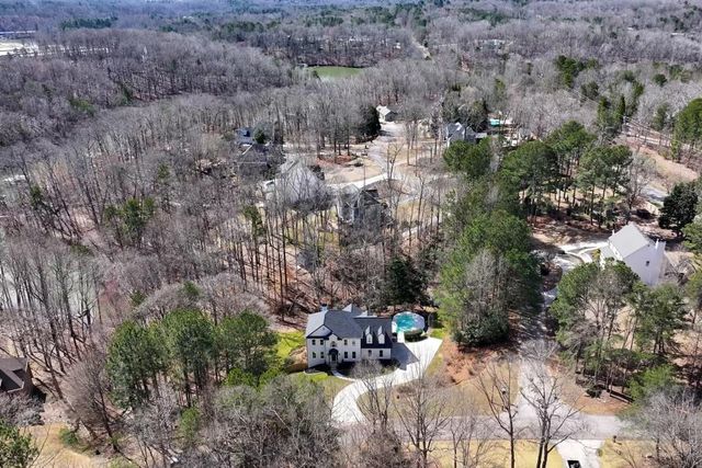 6005 Bateau Drive, Flowery Branch, GA 30542