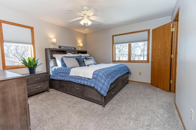 2311 S Burgen Drive SE, Alexandria, MN 56308