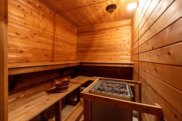 2311 S Burgen Drive SE, Alexandria, MN 56308