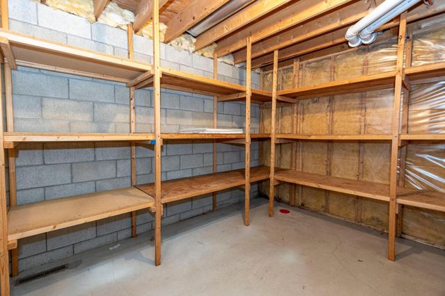 2311 S Burgen Drive SE, Alexandria, MN 56308