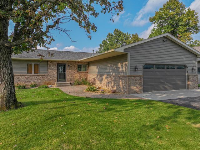 2311 S Burgen Drive SE, Alexandria, MN 56308