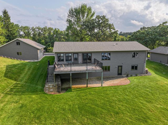 2311 S Burgen Drive SE, Alexandria, MN 56308