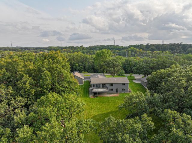 2311 S Burgen Drive SE, Alexandria, MN 56308