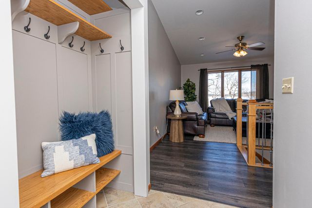 2311 S Burgen Drive SE, Alexandria, MN 56308