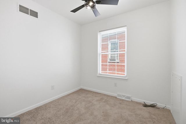 106 6TH AVE, Wilmington, DE 19805