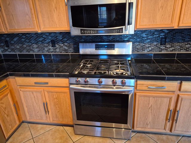 11008 Milky Way Street NW, Albuquerque, NM 87114